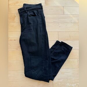 American Eagle Skinny Jeans - Black